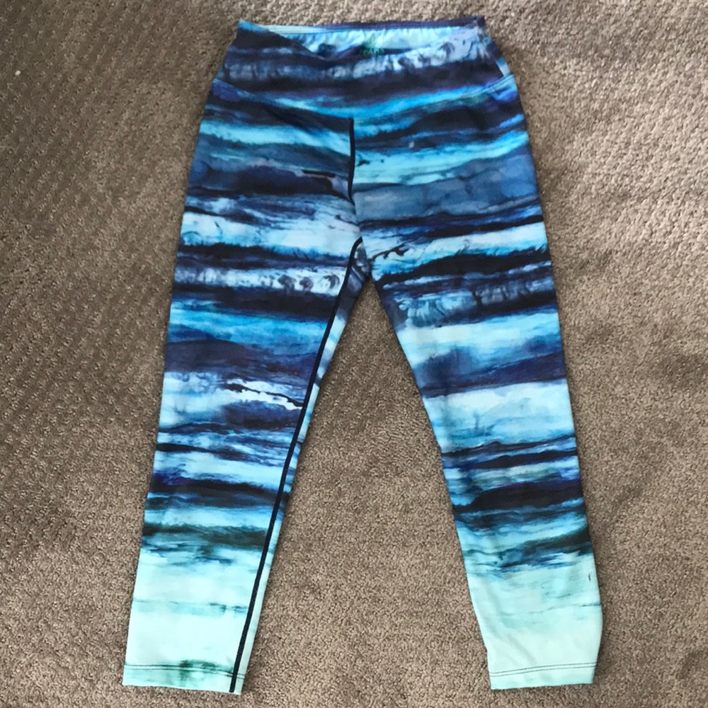 Prana tidal wave yoga pants